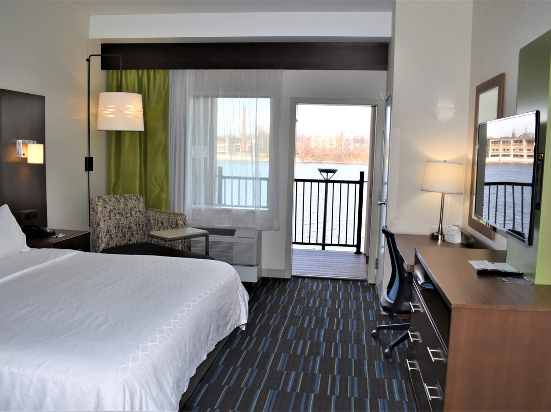 Holiday Inn Express & Suites Rock Falls By IHG主图