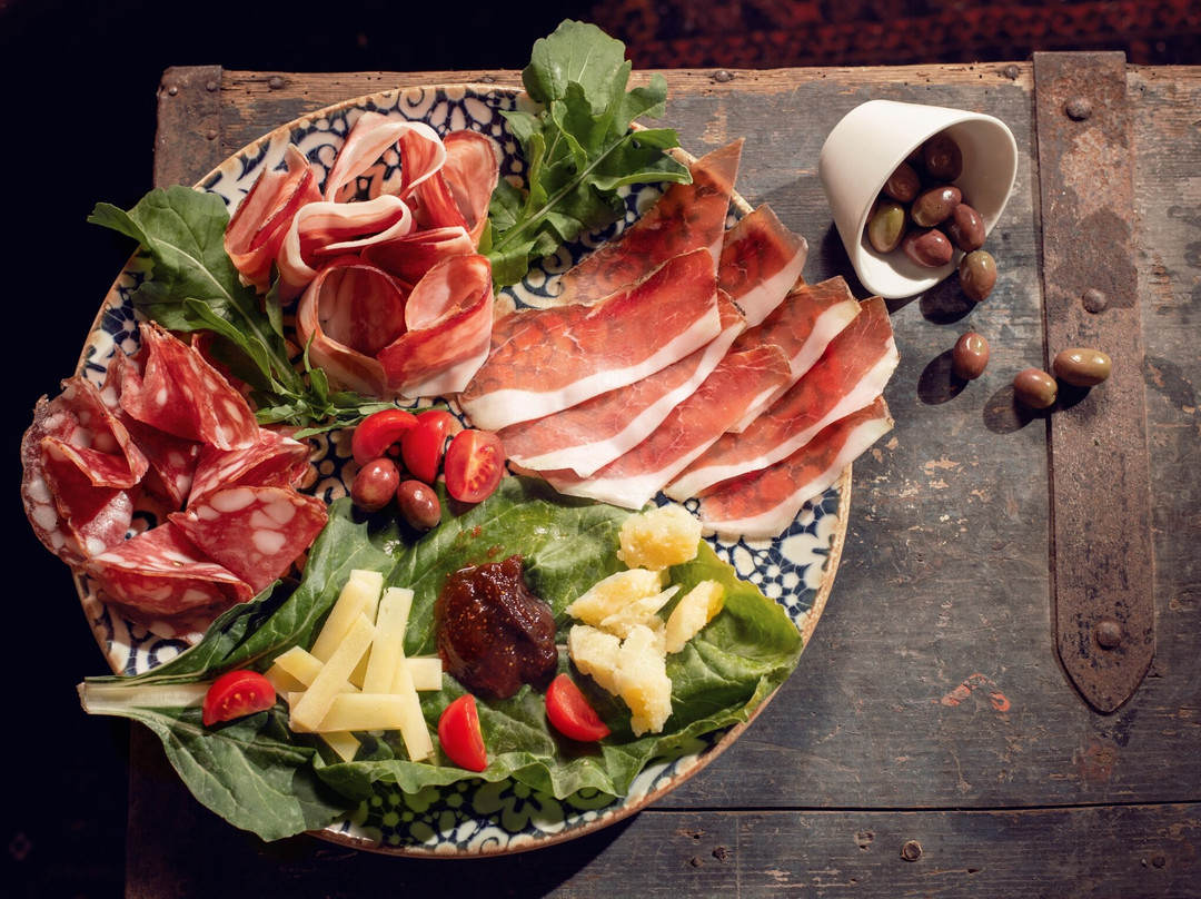 Magellano-卢卡必去景点