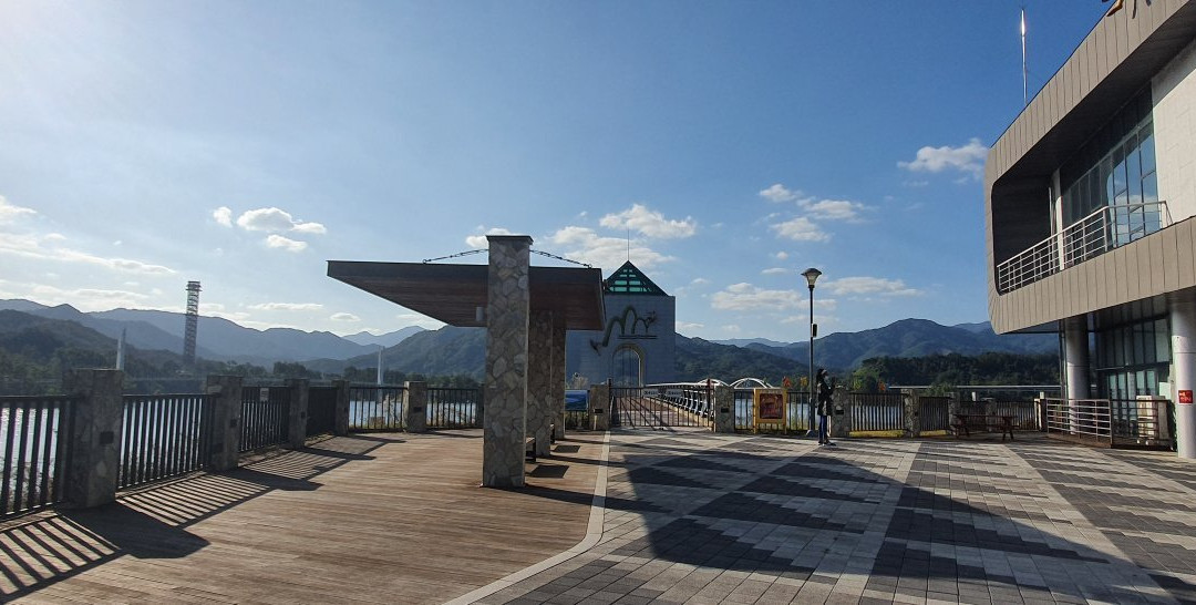 Buhang Dam Water Culture Center