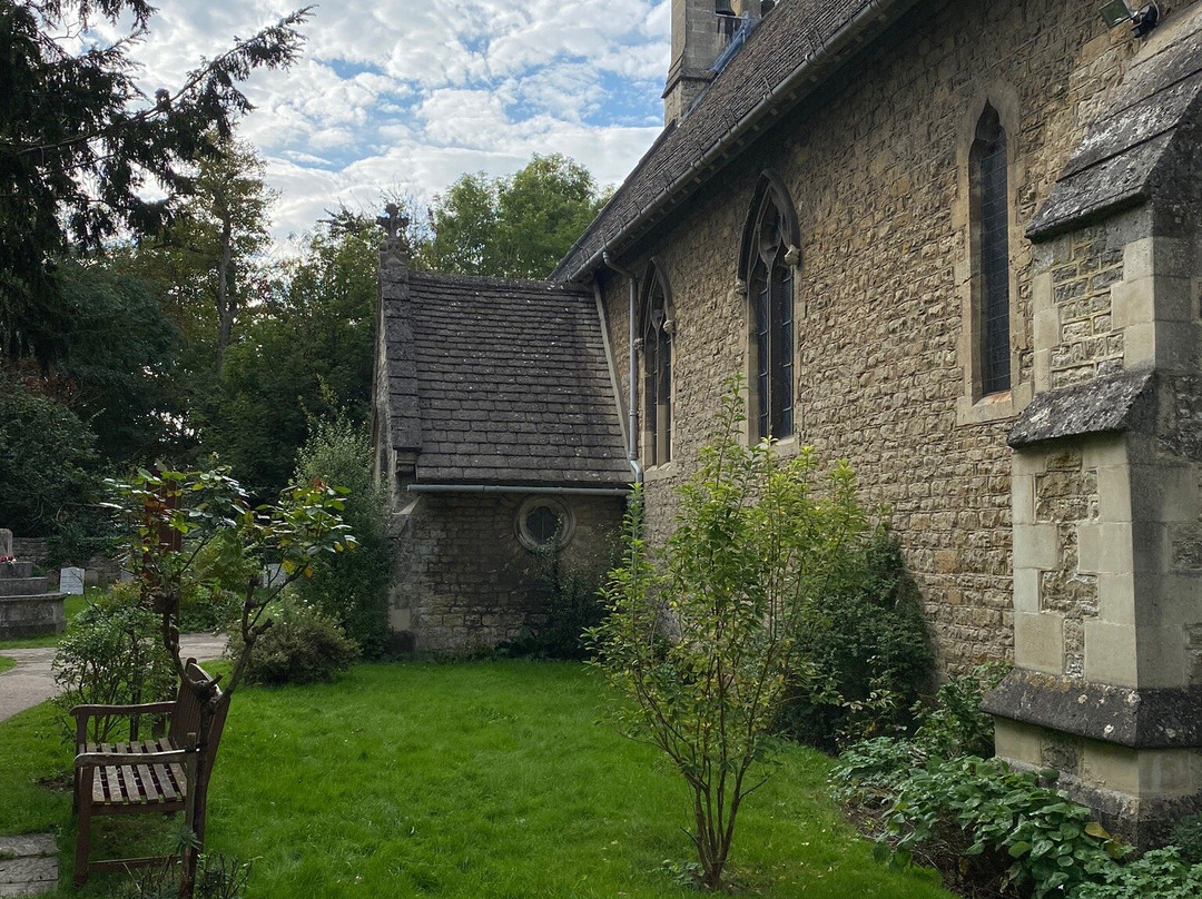 Holy Trinity Church Headington Quarry景点图片