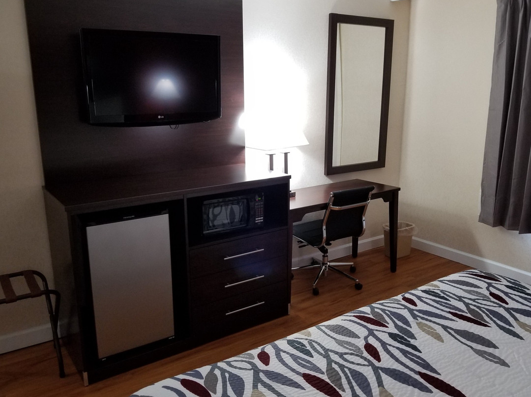 Red Roof Inn Madison Heights, VA主图