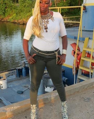 大草原城阿灵顿北部舒适套房酒店主图