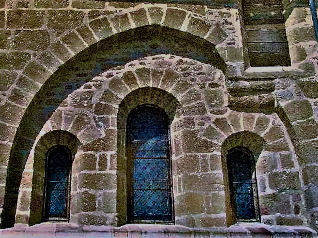 Eglise St Martial de Roussac-Roussac必去景点