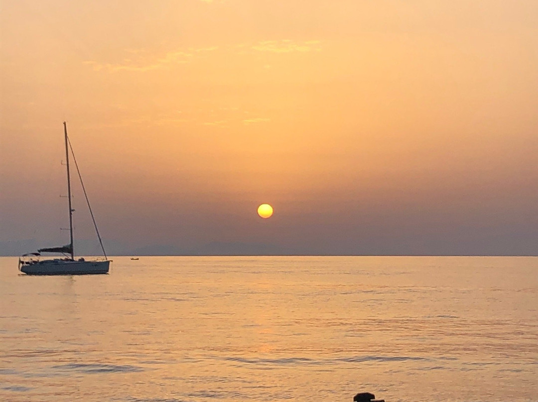 Madonie Holidays-切法卢必去景点