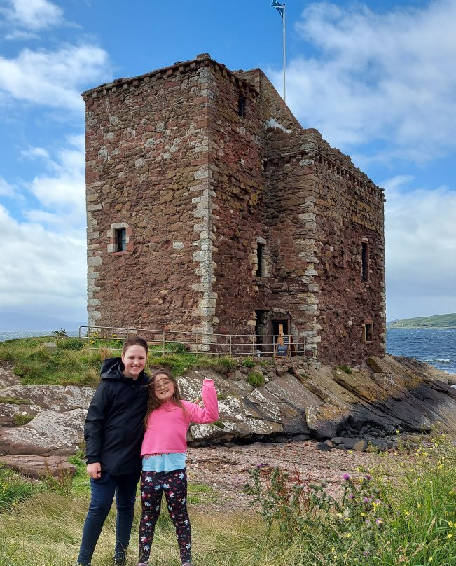 Portencross Castle景点图片