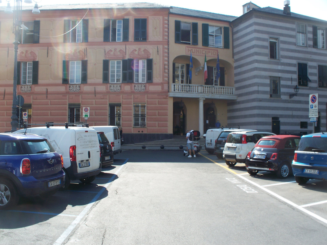 Palazzo del Municipio-拉帕洛必去景点