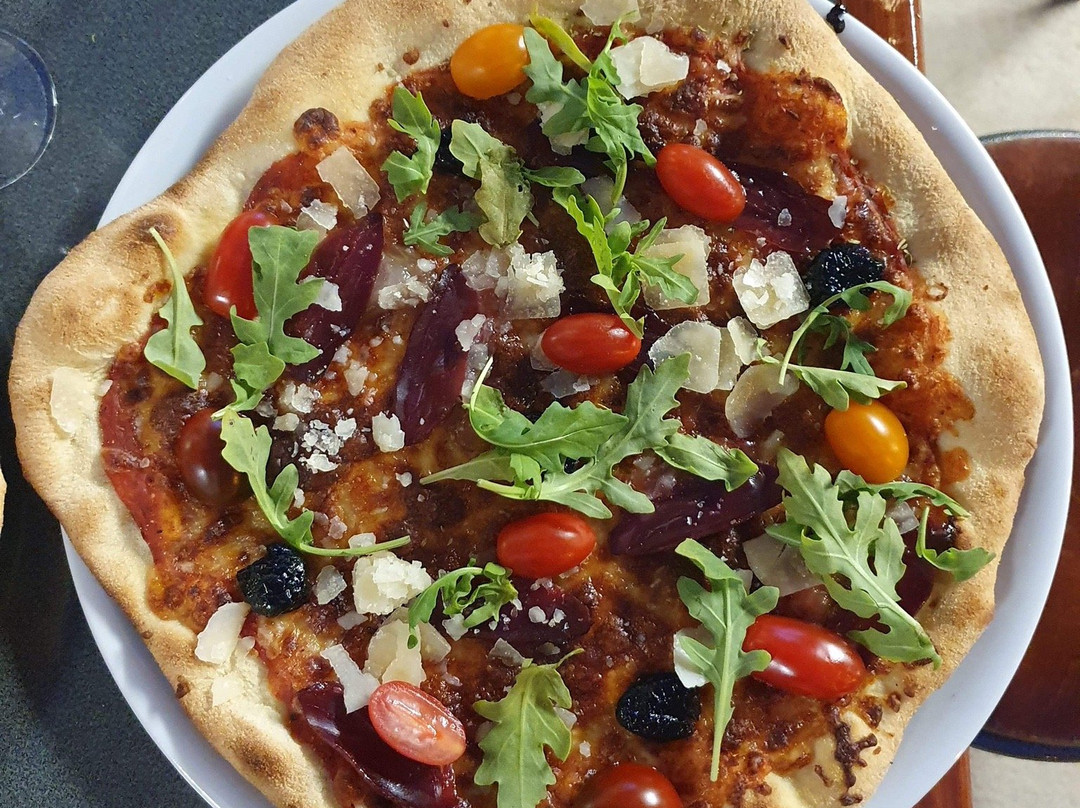 Ola Pizza