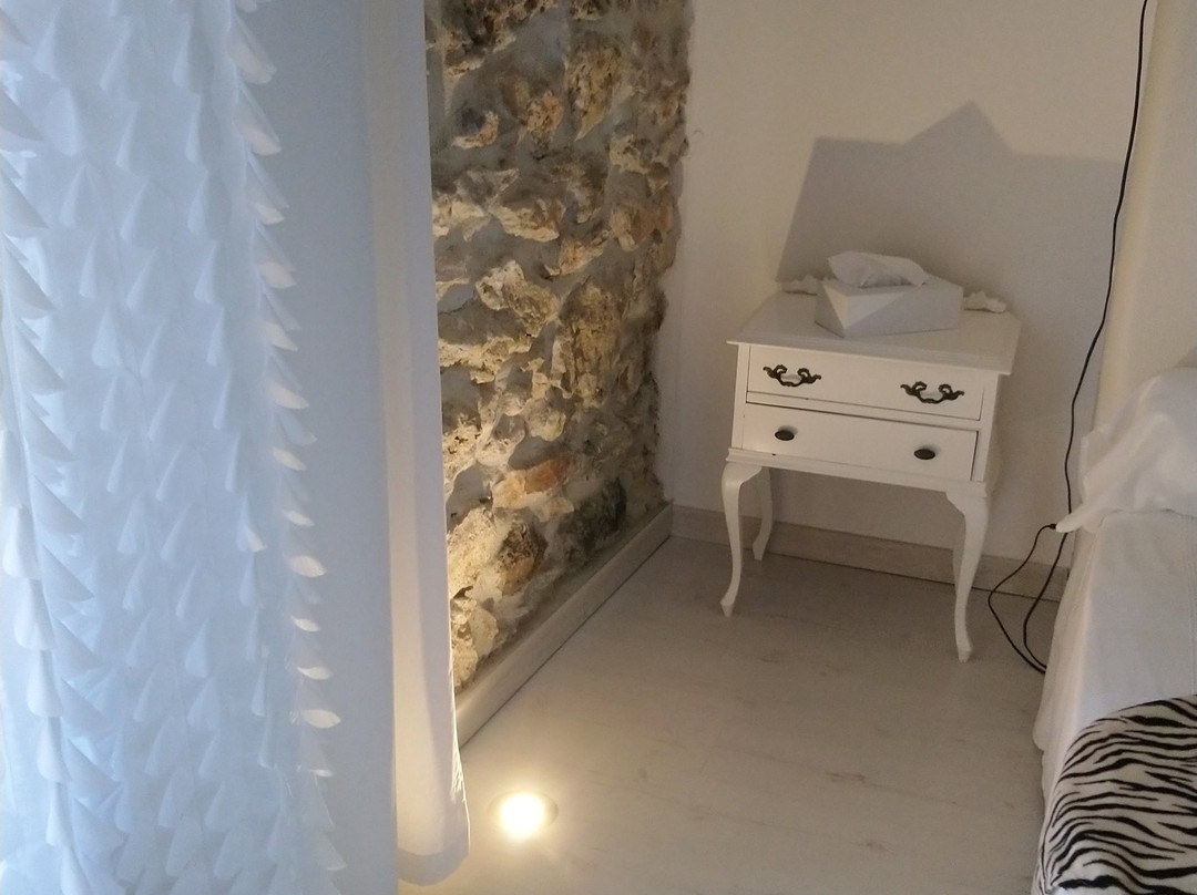 Au Paradis Cathare主图