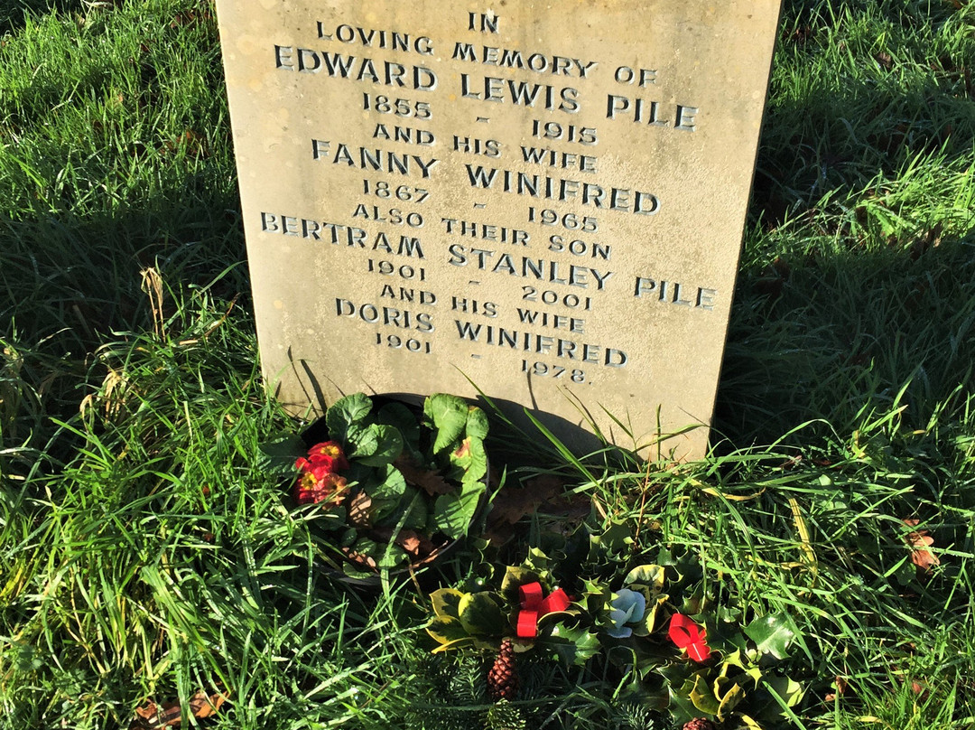 Commonwealth War Grave, Pluckley景点图片