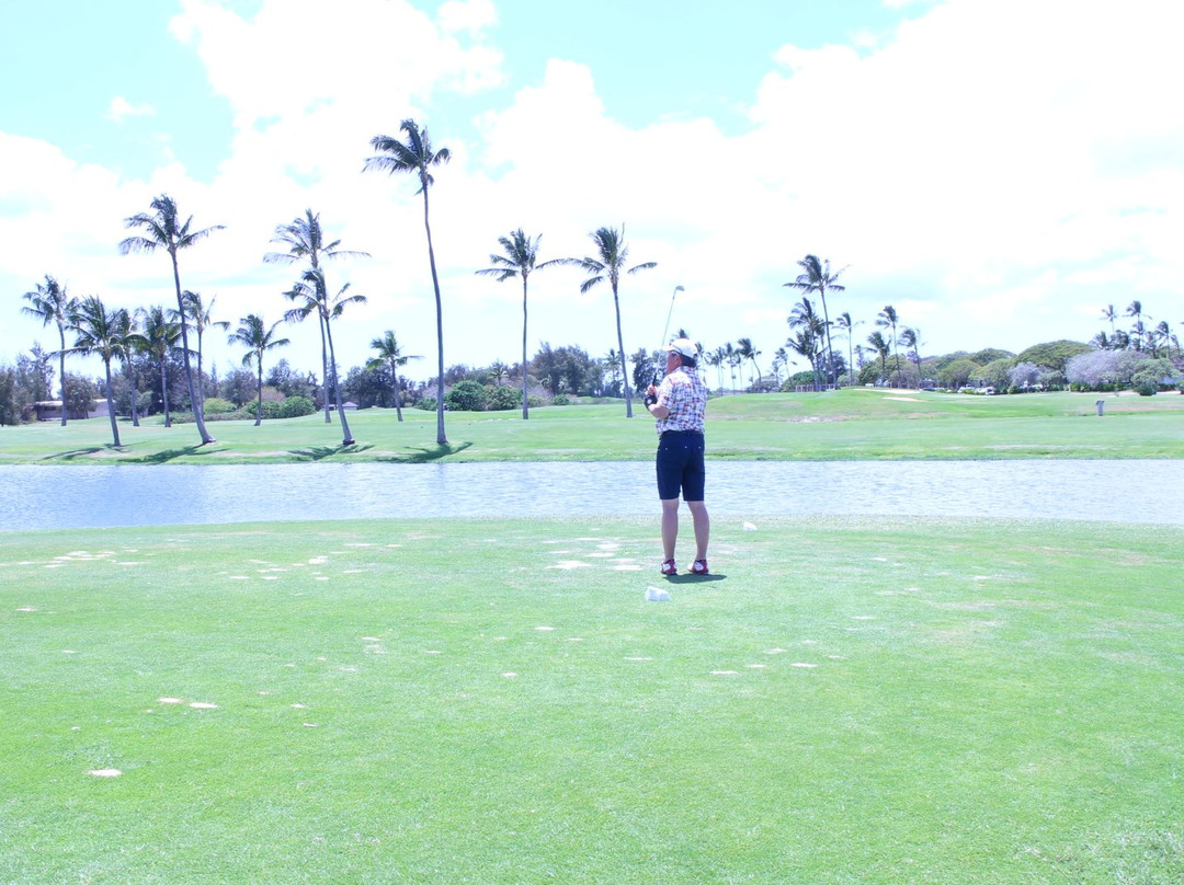 马卡哈山谷乡村俱乐部-怀厄奈必去景点