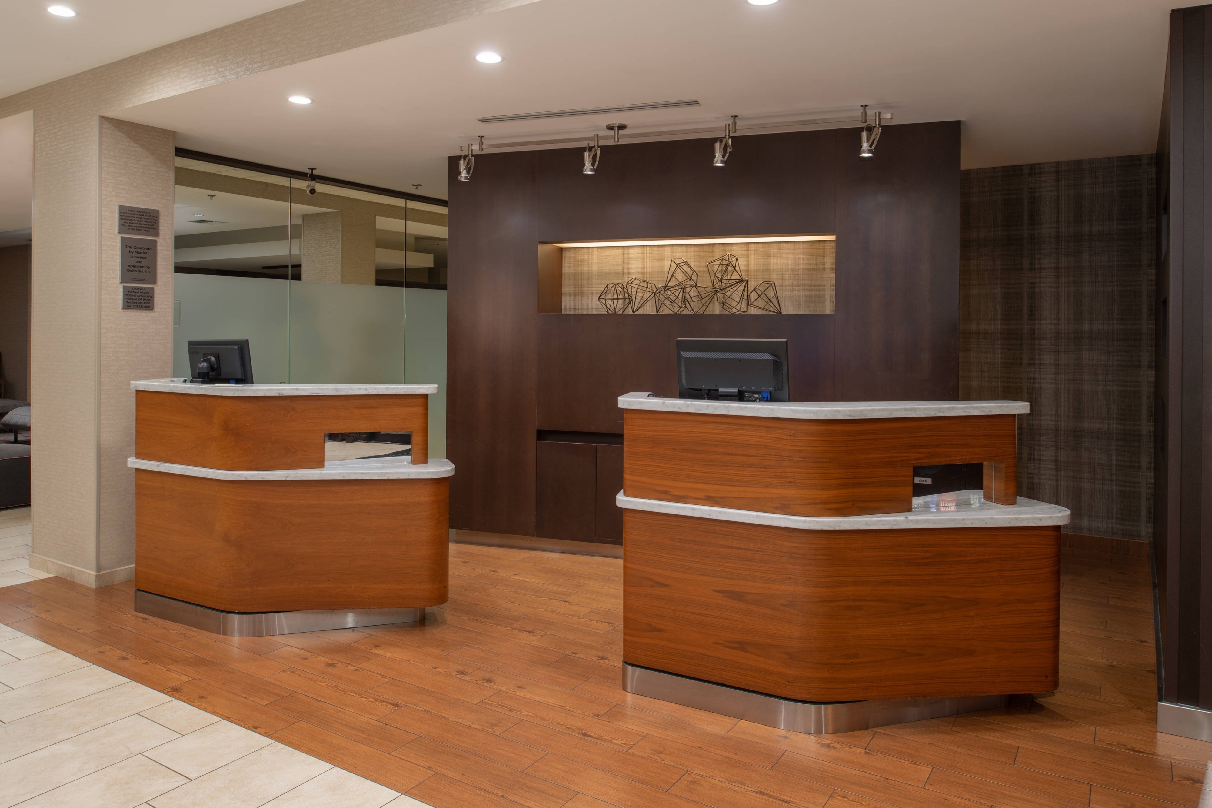 Courtyard by Marriott Portland Airport-官方