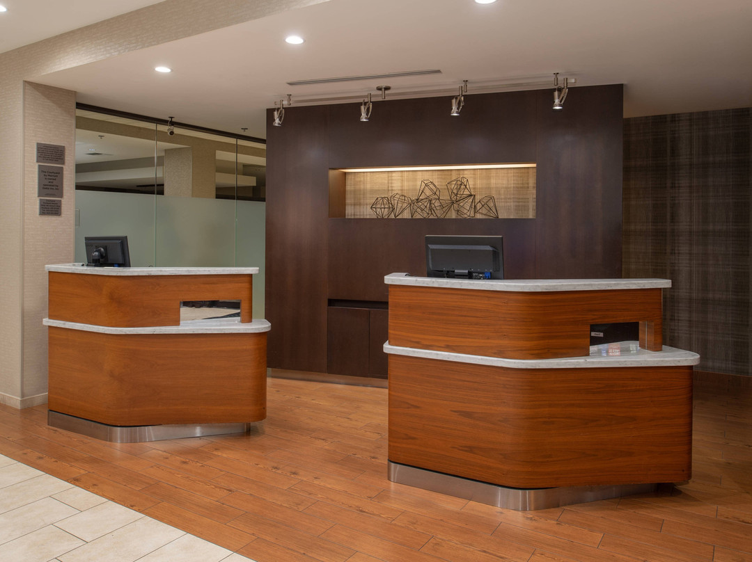 Courtyard by Marriott Portland Airport主图