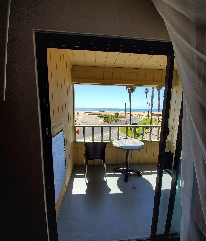 海滨华美达酒店主图