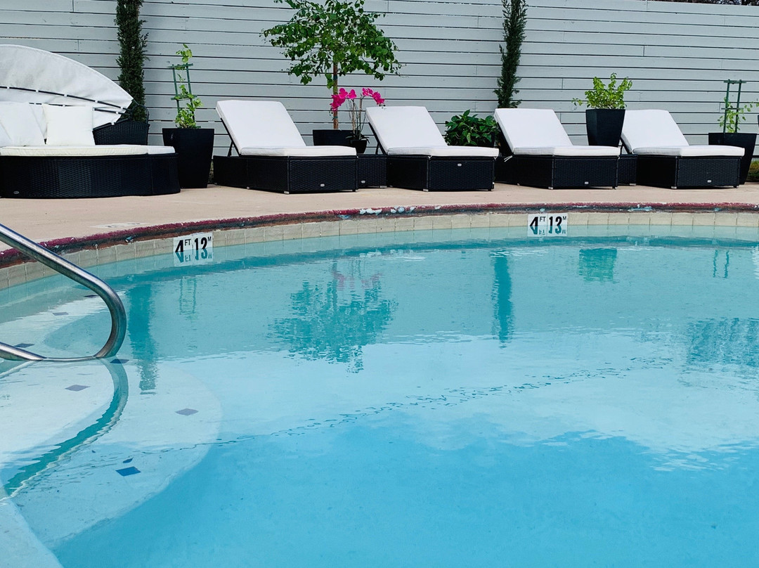 Stratus Suites - Boutique Hotel主图