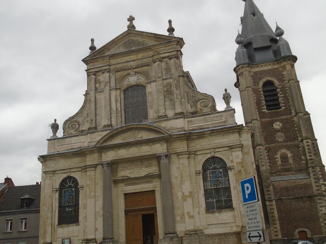 Eglise Saint-Wasnon-Conde-sur-l'Escaut必去景点