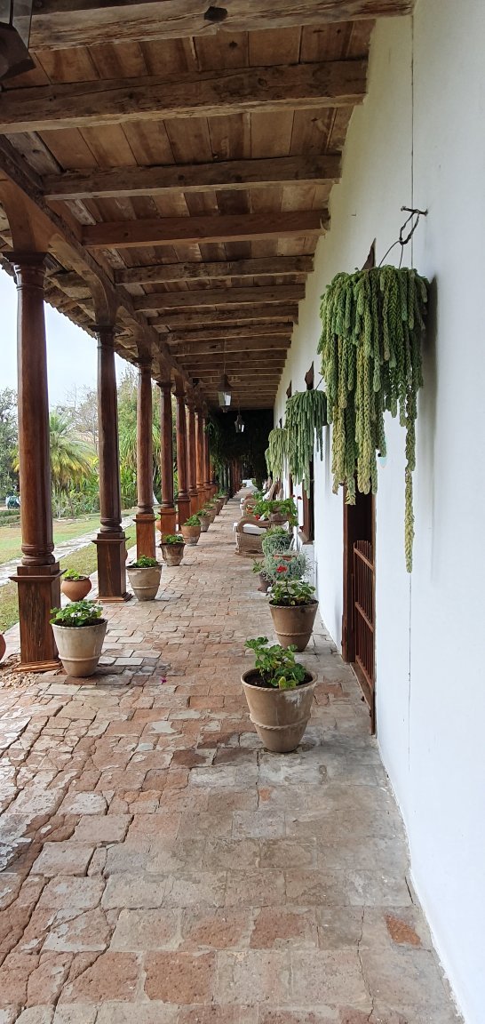 Parador-Museo Santa María-官方