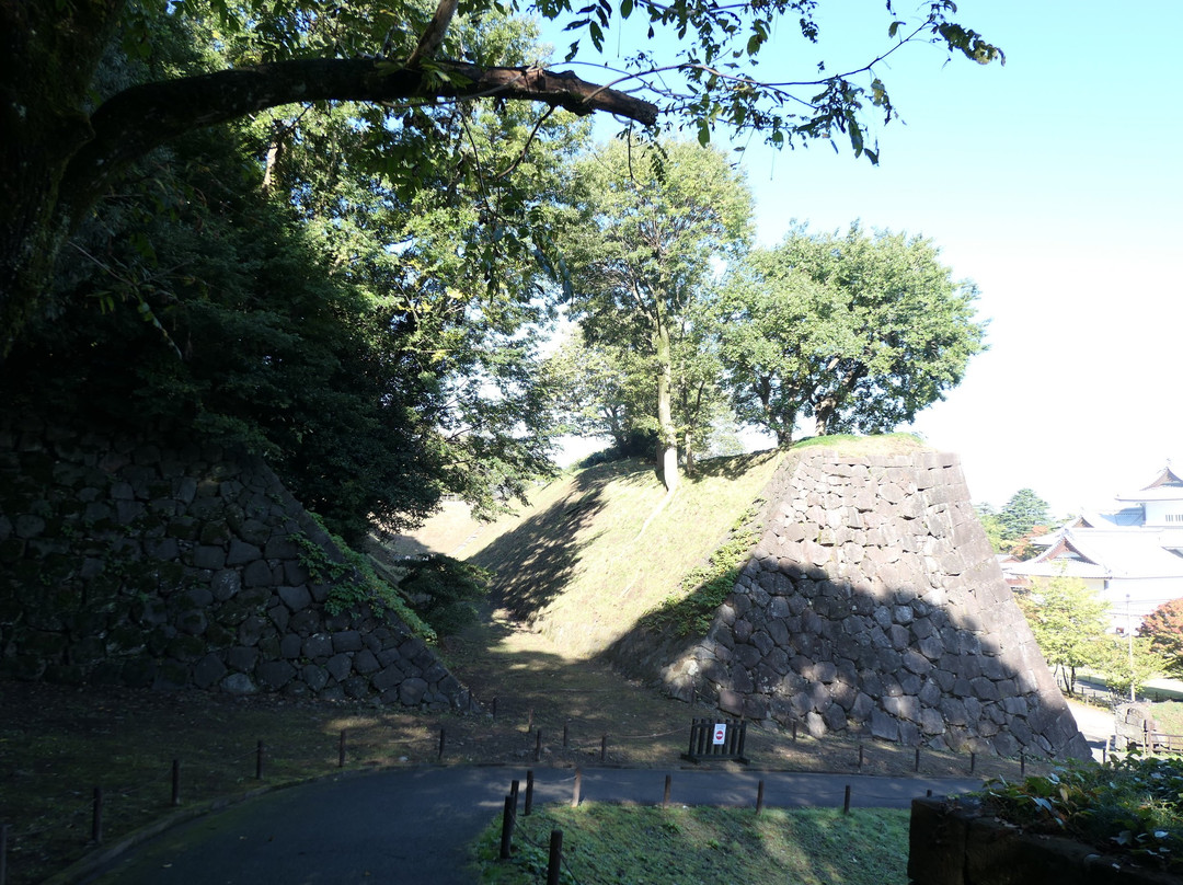 Kanazawa Castle Tsurumaru Warehouse-金泽市必去景点