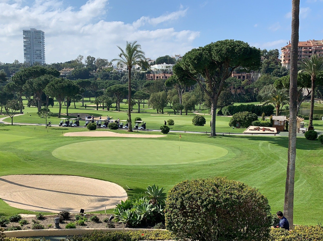 里奥皇家高尔夫酒店主图