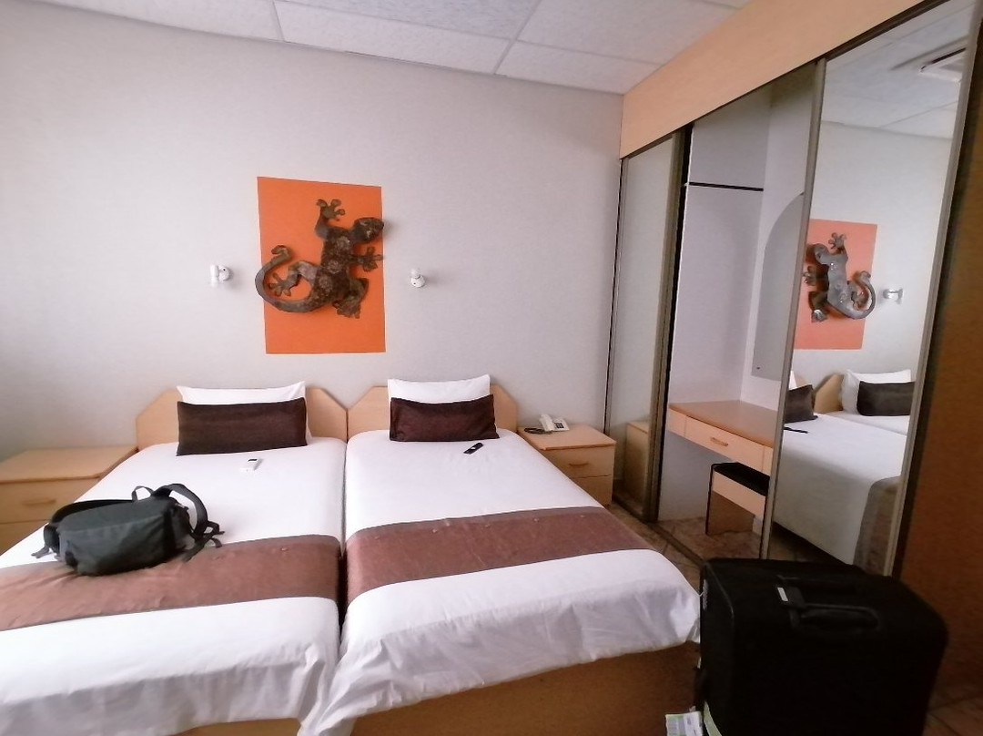 Makalani Hotel主图