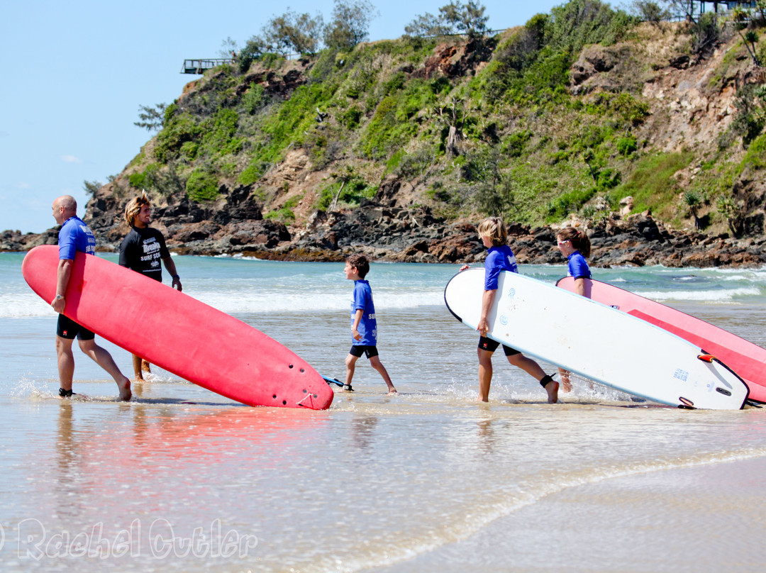 Coolum Surfing School景点图片
