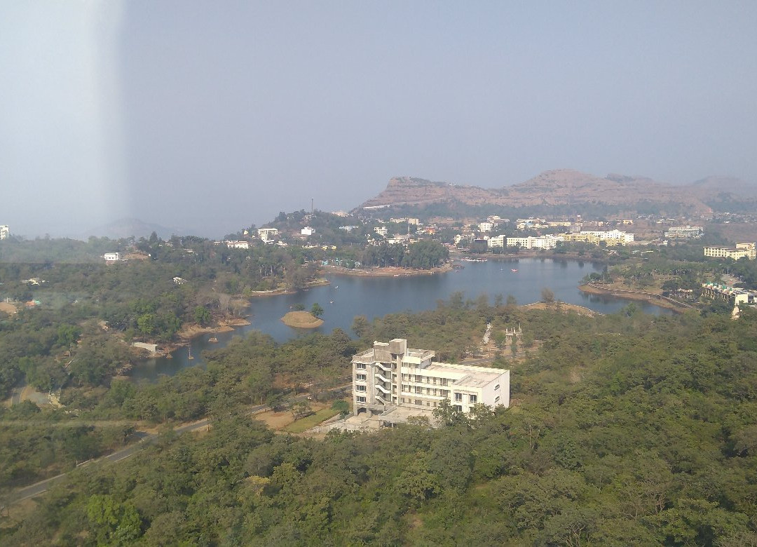 Table Point-Saputara必去景点