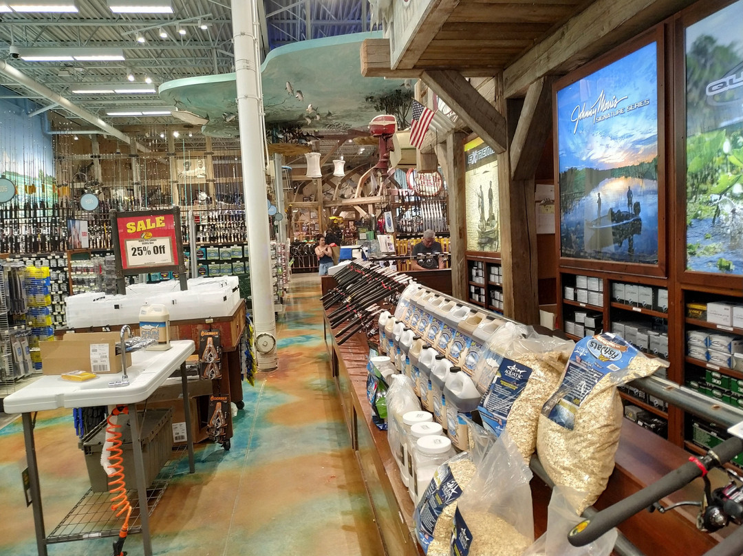 Bass Pro Shops-达尼亚滩必去景点