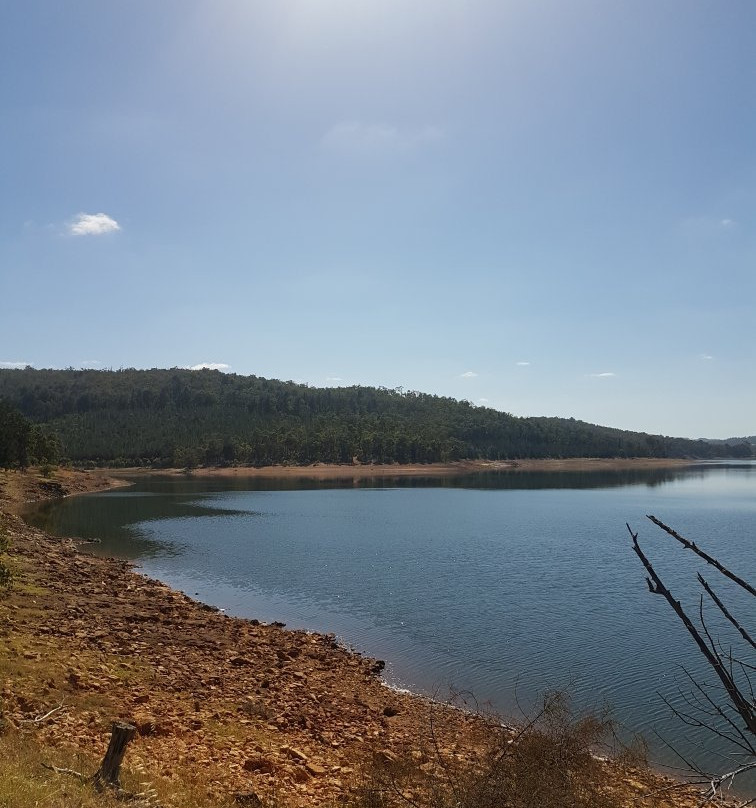 Harvey Dam and Amphitheatre景点图片