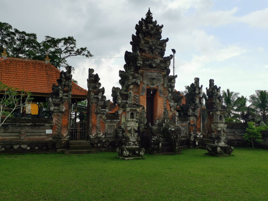 Bunut Bolong-佩库塔腾必去景点