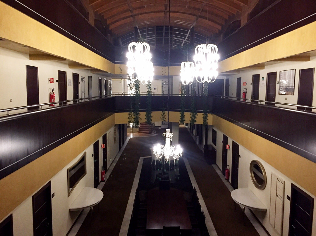 阿凡提穆罕默迪耶酒店主图