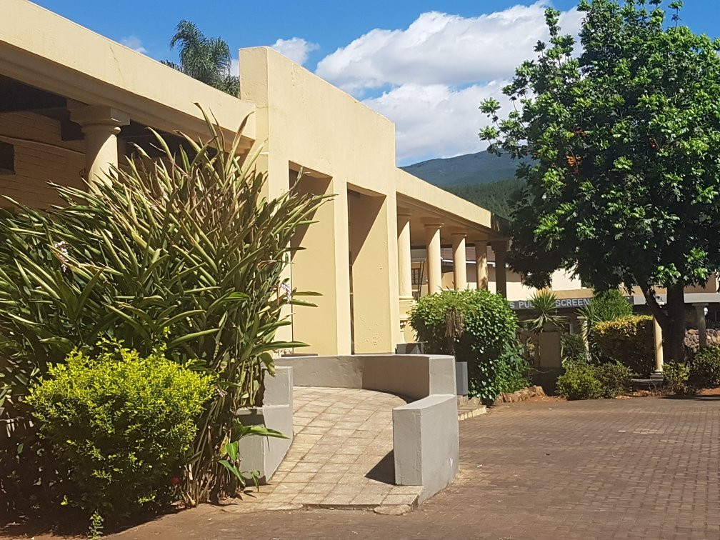 Floreat Riverside Lodge主图