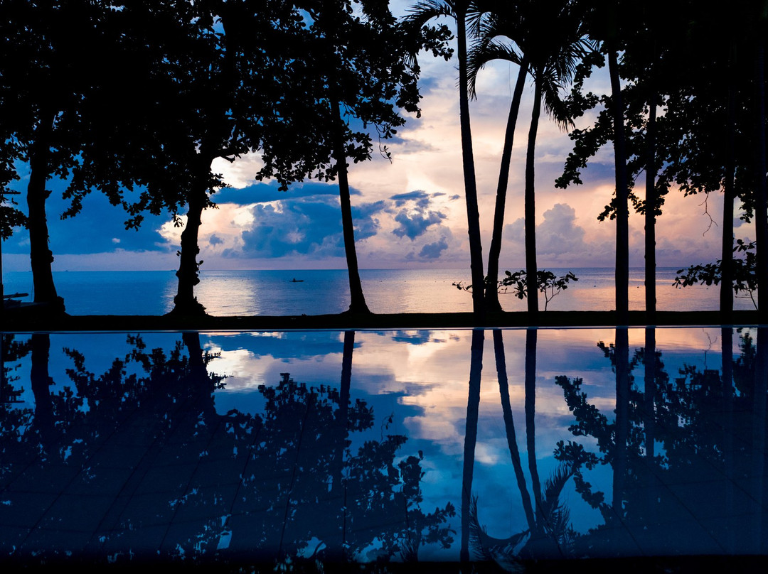 萨拉亚海滩旅馆主图