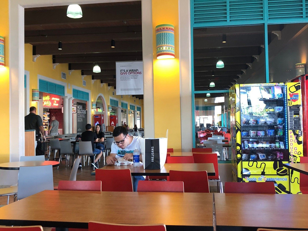 Puerto Rico Premium Outlets-巴塞罗那塔必去景点