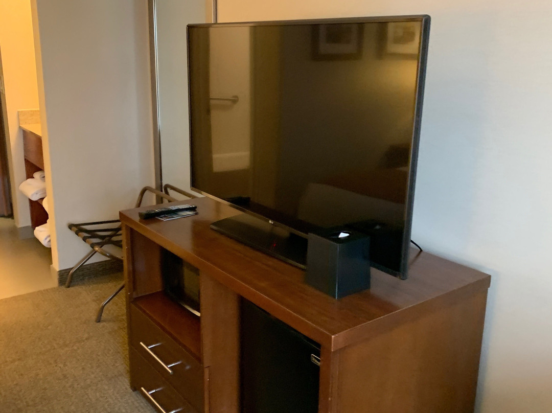 机场凯富酒店主图