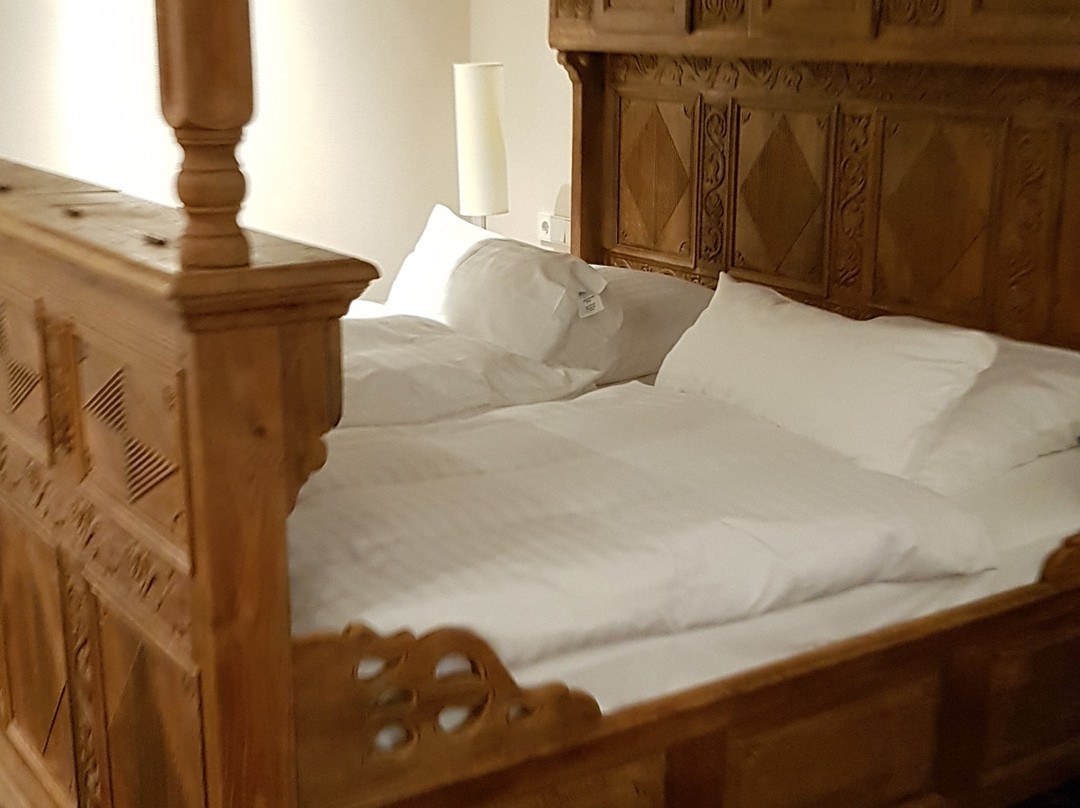 林登霍夫餐厅酒店主图