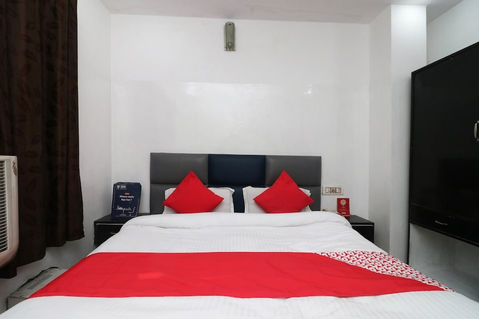 OYO 28423 The Uttam Hotel主图