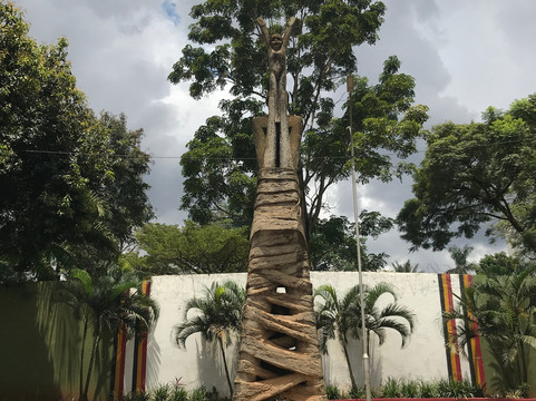 Airpals Safaris Tour-坎帕拉必去景点