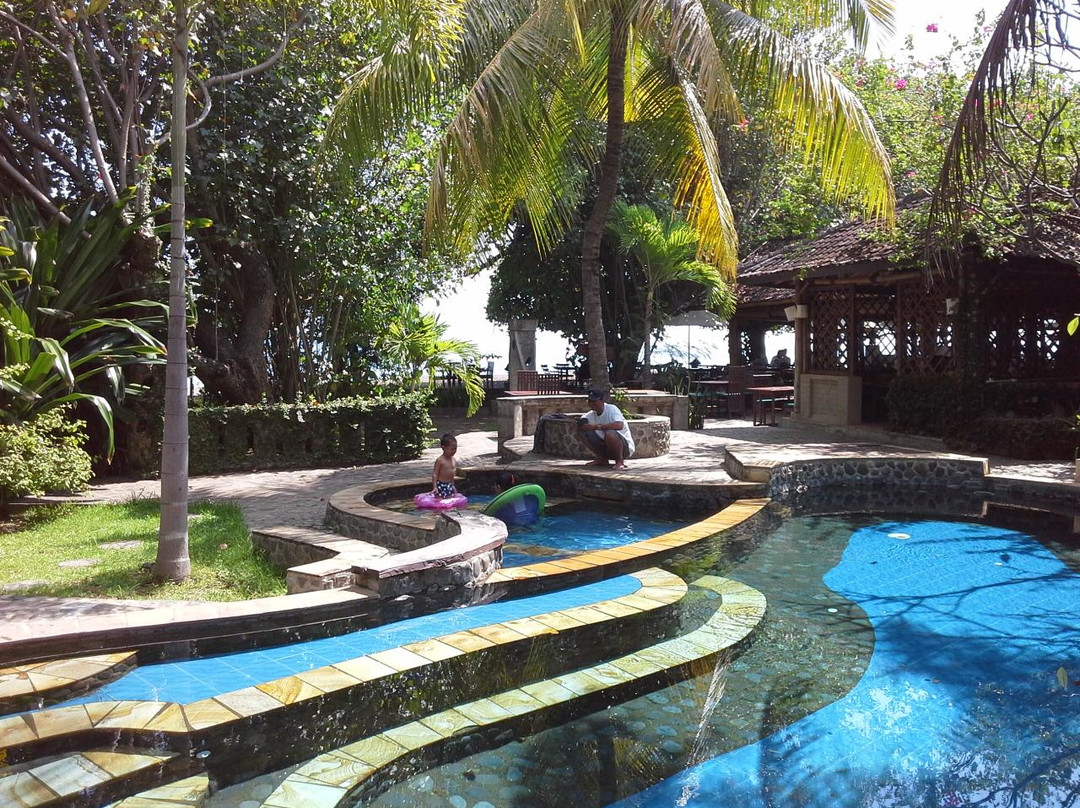 Sea Breeze Cottages