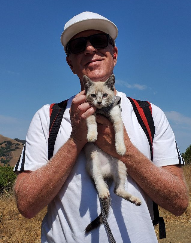 Loma Alta Fire Road Trailhead景点图片