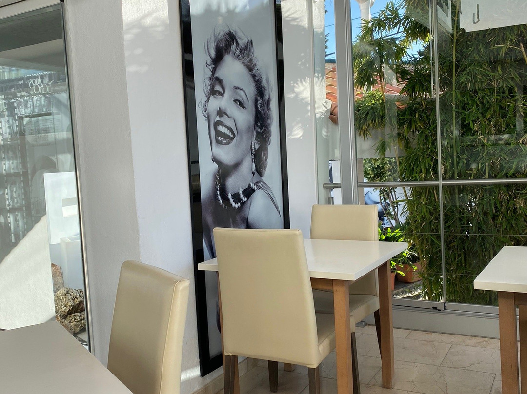 Hotel Años 50主图