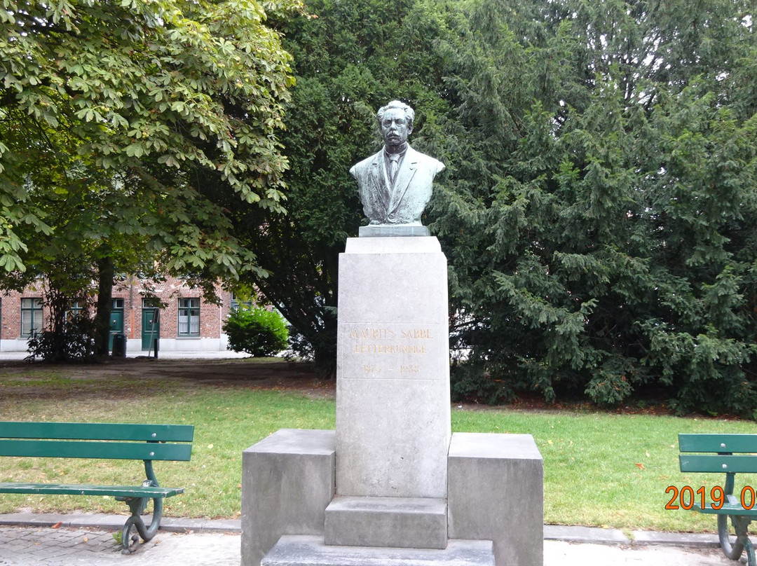 Maurits Sabbe Monument-布鲁日必去景点
