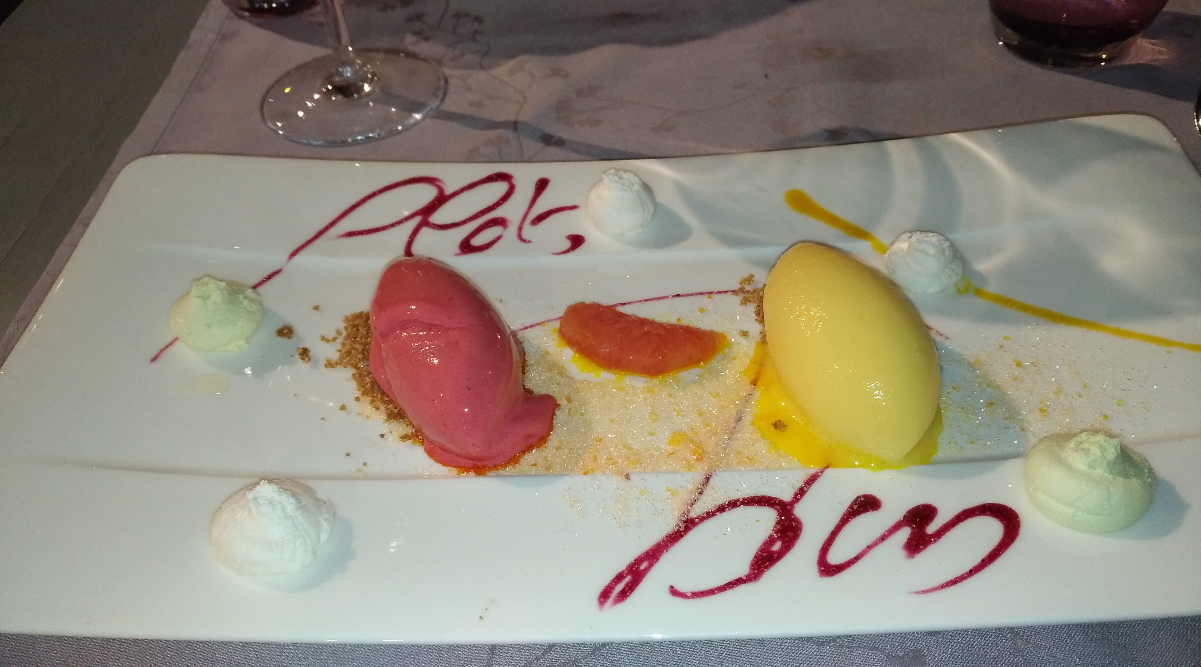Les Flots Bleus-餐饮