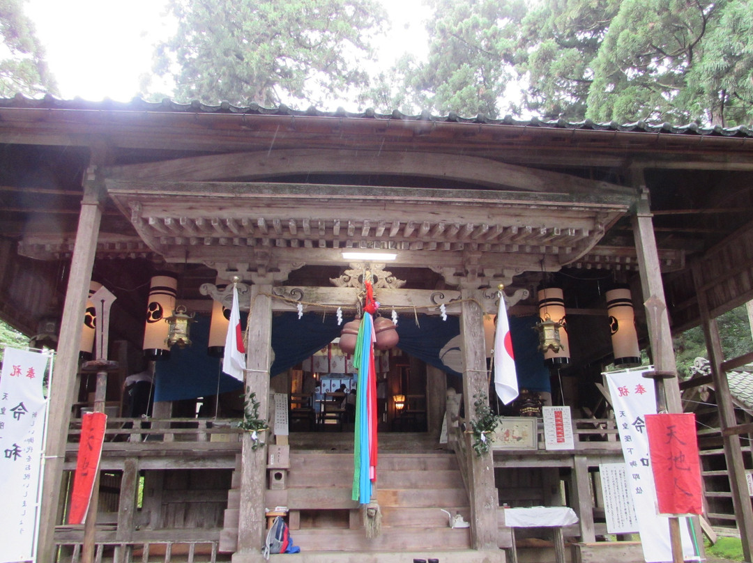 Oshio Hachiman Shrine-越前市必去景点