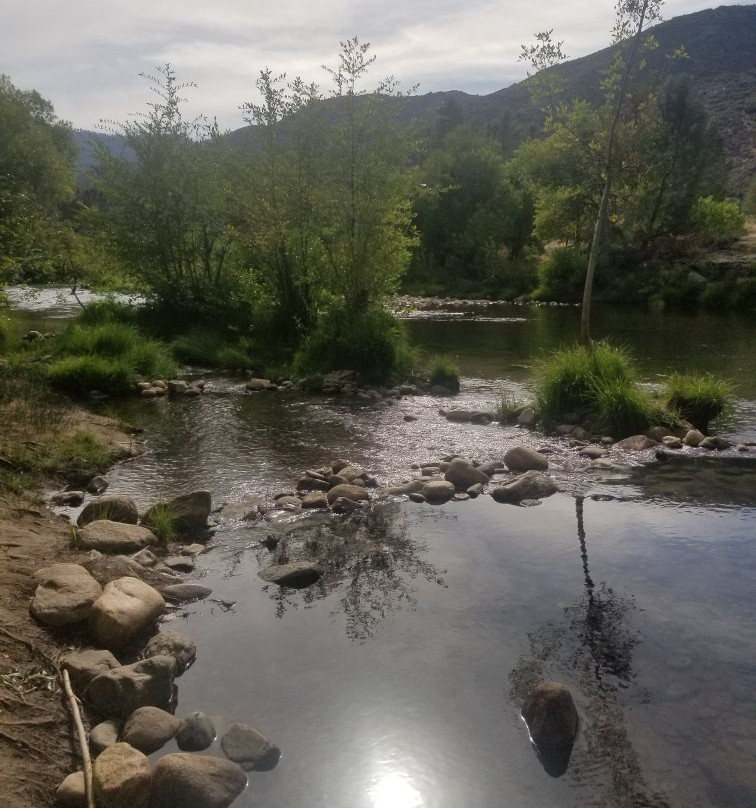 Johnny McNally's Lodge主图