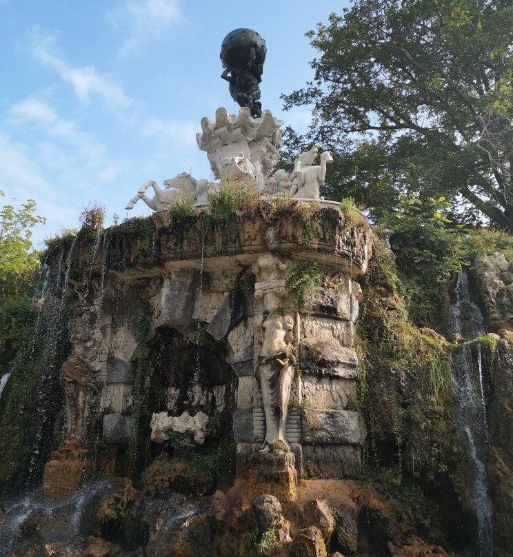 Plateau Des Poètes-贝济耶必去景点