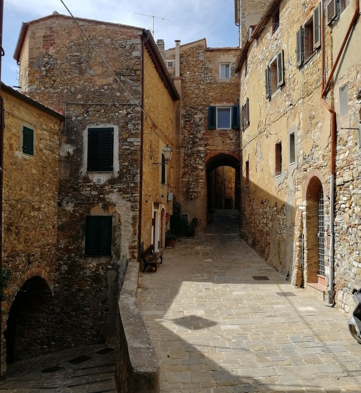 Castello di Castagneto Carducci-卡斯塔涅托卡杜奇必去景点