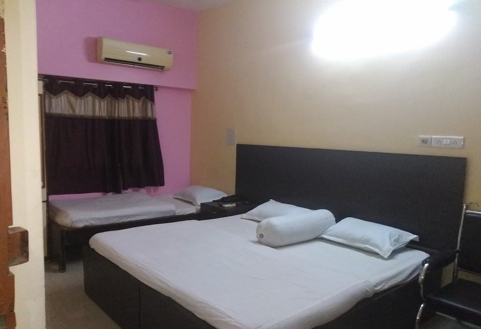 Hotel Priyadarsini主图