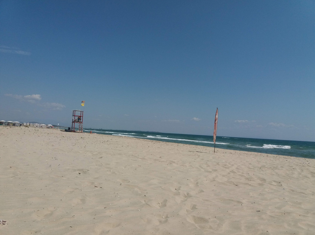 Erasmio Beach景点图片