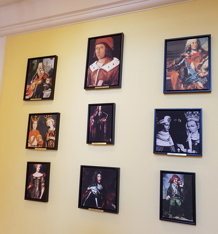 巴伐利亚霍夫酒店主图