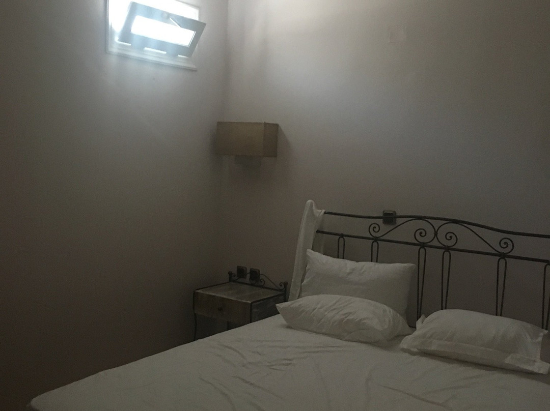 阿莫斯影院酒店主图