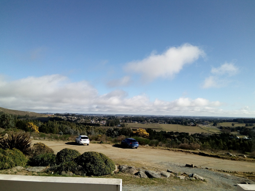 Elegance Hotel主图